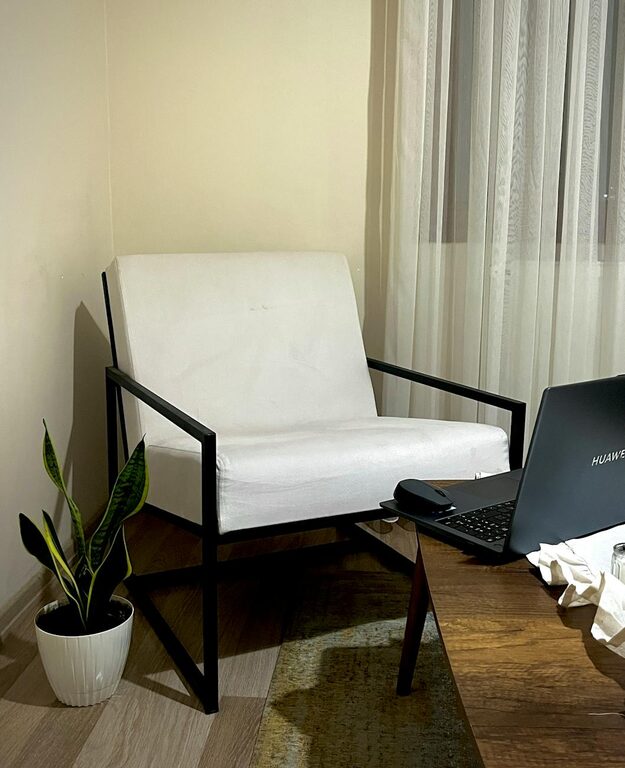 Come creare un’area di lavoro domestica rilassante e produttiva